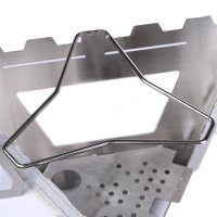 Wood grill with 3 panels